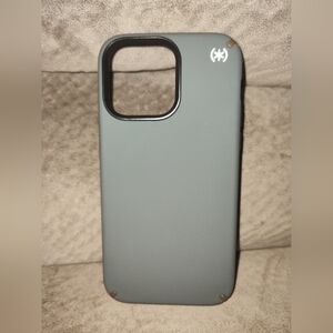 Speck Presidio2 PRO Case w/Magsafe for Apple iPhone 14 Pro Max